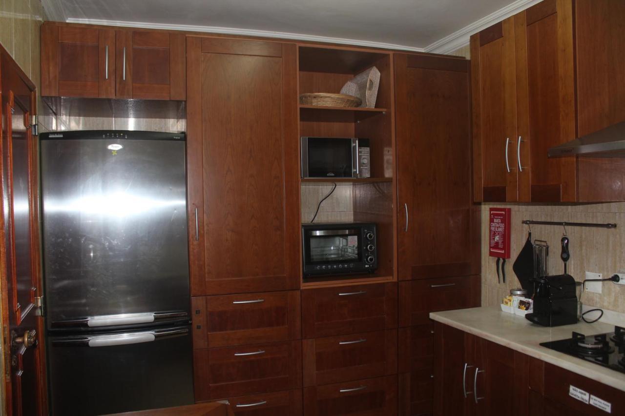 Brito'S House Apartment Alcabideche Exterior photo